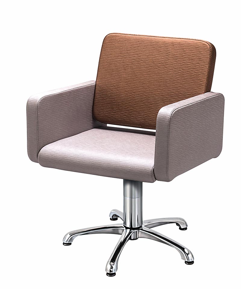 Poltrona per parrucchieri Ceriotti Class per il parrucchiere tradizionale che ricerca uno stile semplice e elegante. Alta qualità made in Italy.