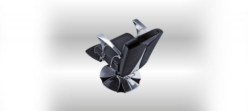 Poltrona maschile Kent per il salone classico che ricerca uno stile originale. Made in Italy. Possibilità di personalizzazione.