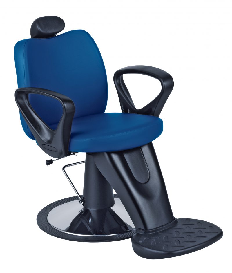 Poltrona Maschile Royal Ceriotti per il salone classico che ricerca uno stile originale. Made in Italy. Possibilità di personalizzazione.