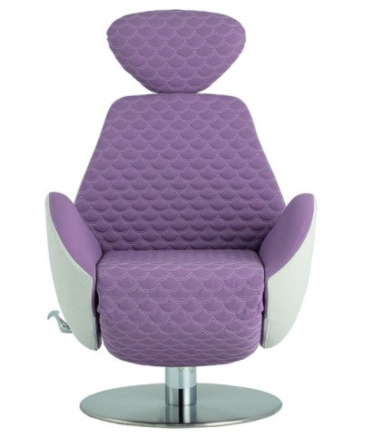 Poltrona per parrucchieri Leidy Superior seduta di alta gamma conserva uno stile semplice e elegante. Alta qualità made in Italy.