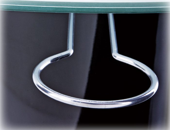 Specchio O'Clock Ceriotti, made in Italy, è perfetto per il salone che vuole uno stile moderno e originale per potersi distinguere dalla concorrenza